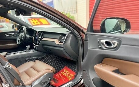 Volvo XC60 II, 2021 год, 3 200 000 рублей, 24 фотография