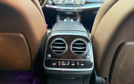 Mercedes-Benz S-Класс AMG, 2015 год, 4 000 000 рублей, 13 фотография