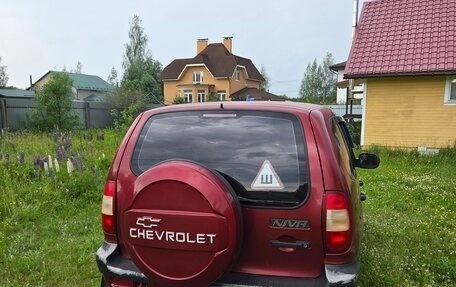 Chevrolet Niva I рестайлинг, 2009 год, 350 000 рублей, 4 фотография