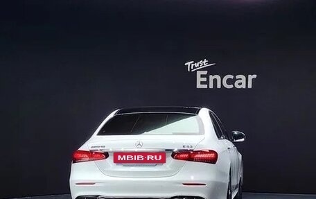 Mercedes-Benz E-Класс, 2022 год, 4 190 066 рублей, 8 фотография