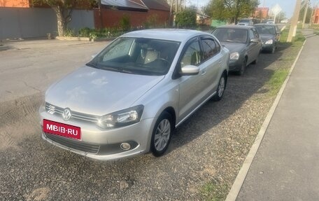 Volkswagen Polo VI (EU Market), 2012 год, 465 000 рублей, 2 фотография