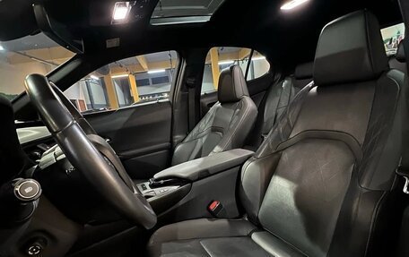 Lexus UX I, 2021 год, 2 800 000 рублей, 8 фотография