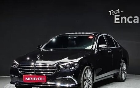 Mercedes-Benz E-Класс, 2022 год, 4 620 066 рублей, 1 фотография