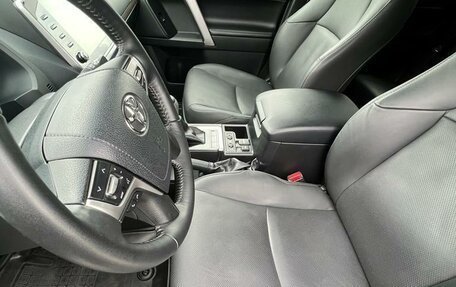 Toyota Land Cruiser Prado 150 рестайлинг 2, 2021 год, 7 990 000 рублей, 11 фотография