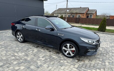 KIA Optima IV, 2018 год, 2 430 000 рублей, 10 фотография