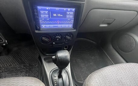 KIA Rio II, 2002 год, 160 000 рублей, 9 фотография