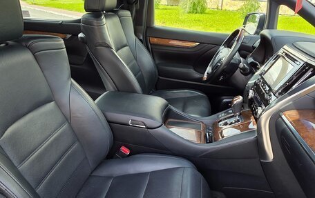 Toyota Alphard III, 2015 год, 5 250 000 рублей, 17 фотография
