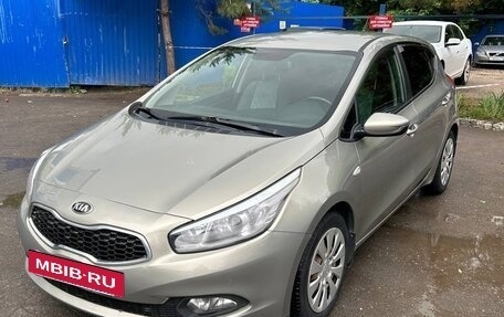 KIA cee'd III, 2014 год, 860 000 рублей, 4 фотография
