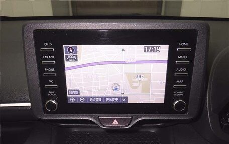Toyota Yaris, 2021 год, 901 000 рублей, 5 фотография