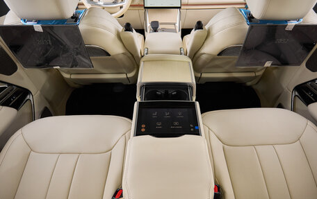 Land Rover Range Rover IV рестайлинг, 2025 год, 31 200 000 рублей, 26 фотография