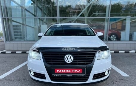 Volkswagen Passat B6, 2010 год, 842 000 рублей, 2 фотография