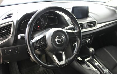 Mazda 3, 2016 год, 1 590 000 рублей, 12 фотография