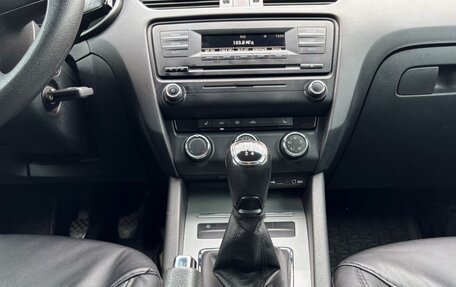 Skoda Octavia, 2013 год, 950 000 рублей, 11 фотография