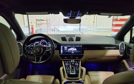 Porsche Cayenne III, 2018 год, 5 990 000 рублей, 3 фотография
