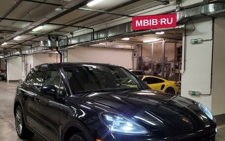 Porsche Cayenne III, 2018 год, 5 990 000 рублей, 10 фотография