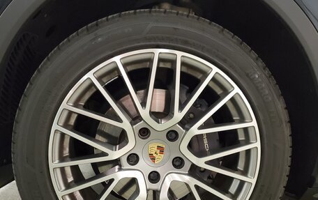 Porsche Cayenne III, 2018 год, 5 990 000 рублей, 15 фотография