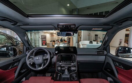 Lexus LX, 2024 год, 18 900 000 рублей, 13 фотография