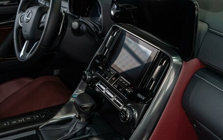 Lexus LX, 2024 год, 18 900 000 рублей, 15 фотография