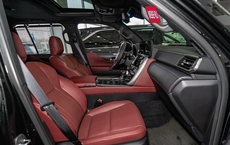 Lexus LX, 2024 год, 18 900 000 рублей, 16 фотография