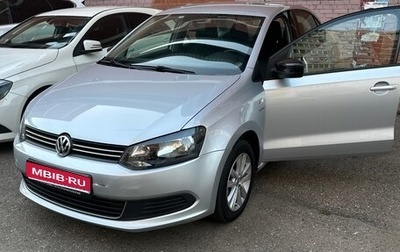 Volkswagen Polo VI (EU Market), 2013 год, 950 000 рублей, 1 фотография