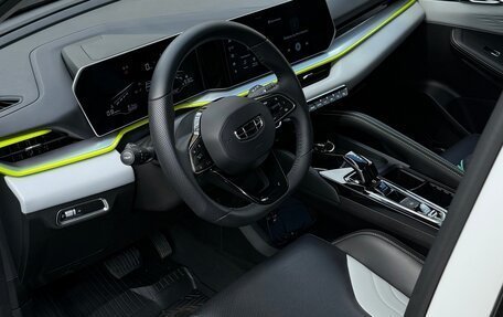 Geely Coolray I, 2023 год, 2 045 000 рублей, 10 фотография