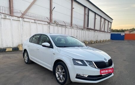 Skoda Octavia, 2019 год, 1 850 000 рублей, 4 фотография