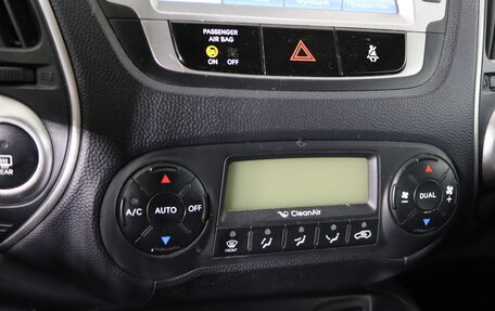 Hyundai ix35 I рестайлинг, 2013 год, 1 299 990 рублей, 19 фотография