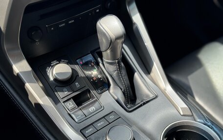 Lexus NX I, 2015 год, 2 250 000 рублей, 14 фотография