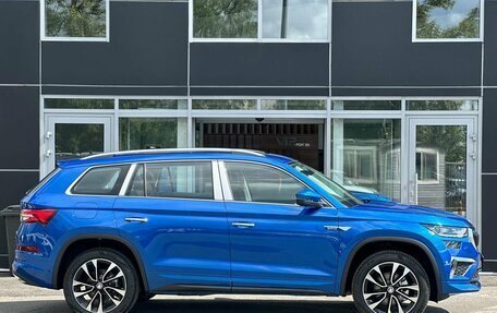 Skoda Kodiaq I, 2025 год, 4 900 000 рублей, 4 фотография