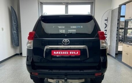 Toyota Land Cruiser Prado 150 рестайлинг 2, 2011 год, 2 750 000 рублей, 5 фотография