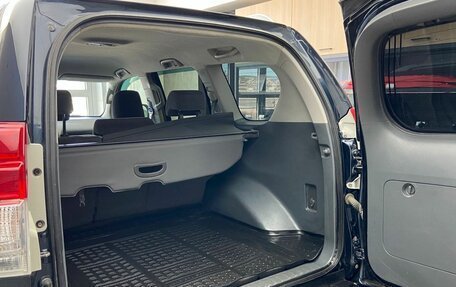 Toyota Land Cruiser Prado 150 рестайлинг 2, 2011 год, 2 750 000 рублей, 16 фотография