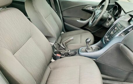 Opel Astra J, 2013 год, 876 000 рублей, 9 фотография