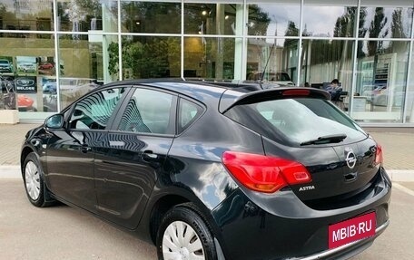 Opel Astra J, 2013 год, 876 000 рублей, 7 фотография