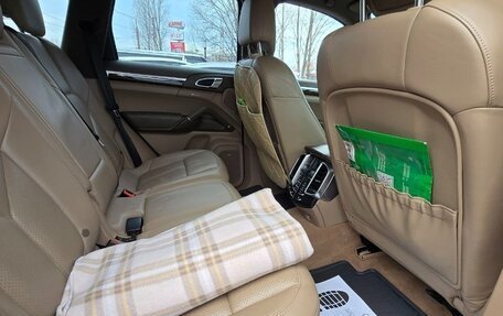Porsche Cayenne III, 2013 год, 3 350 000 рублей, 28 фотография