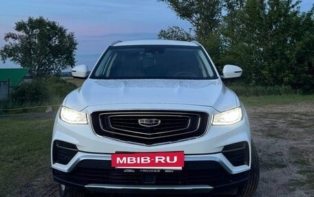 Geely Atlas, 2023 год, 1 990 000 рублей, 2 фотография