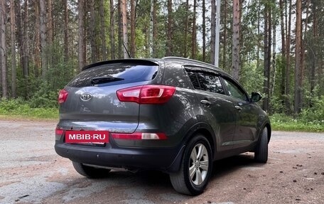 KIA Sportage III, 2011 год, 940 000 рублей, 3 фотография