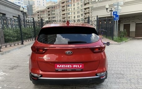 KIA Sportage IV рестайлинг, 2018 год, 1 962 000 рублей, 2 фотография