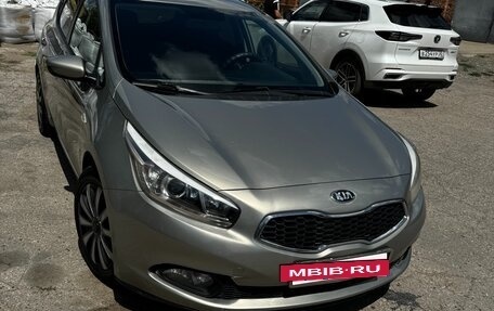 KIA cee'd III, 2014 год, 1 300 000 рублей, 2 фотография