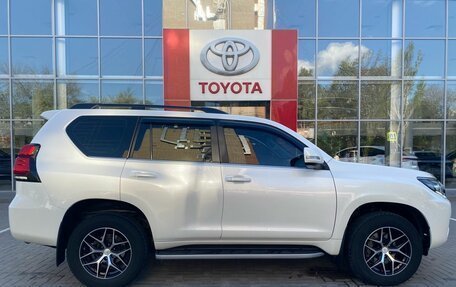 Toyota Land Cruiser Prado 150 рестайлинг 2, 2018 год, 5 700 000 рублей, 4 фотография