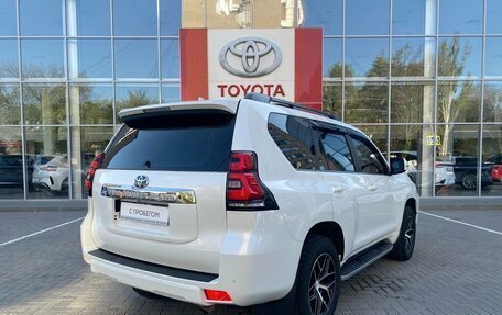 Toyota Land Cruiser Prado 150 рестайлинг 2, 2018 год, 5 700 000 рублей, 5 фотография
