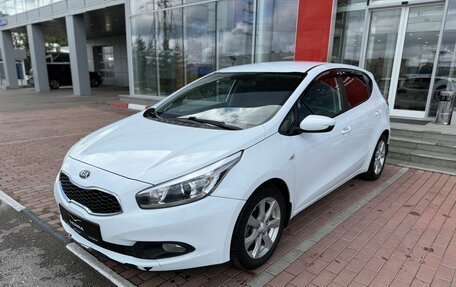 KIA cee'd III, 2012 год, 690 000 рублей, 2 фотография