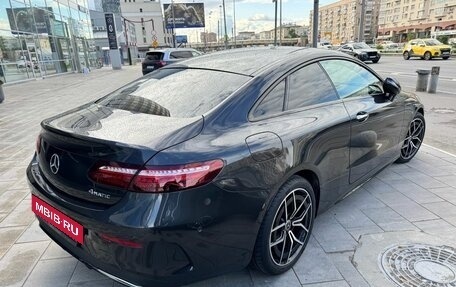 Mercedes-Benz E-Класс, 2021 год, 5 690 000 рублей, 5 фотография