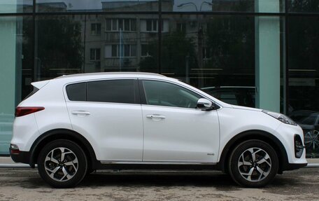 KIA Sportage IV рестайлинг, 2018 год, 1 980 000 рублей, 4 фотография