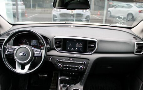 KIA Sportage IV рестайлинг, 2018 год, 1 980 000 рублей, 10 фотография