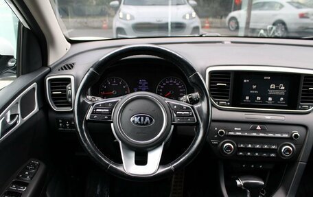 KIA Sportage IV рестайлинг, 2018 год, 1 980 000 рублей, 11 фотография