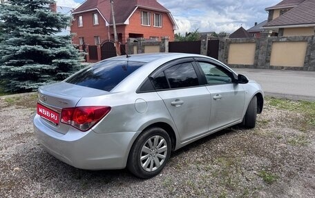 Chevrolet Cruze II, 2011 год, 720 000 рублей, 4 фотография