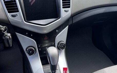 Chevrolet Cruze II, 2011 год, 720 000 рублей, 8 фотография