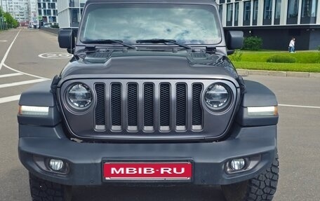 Jeep Wrangler, 2018 год, 4 050 000 рублей, 10 фотография