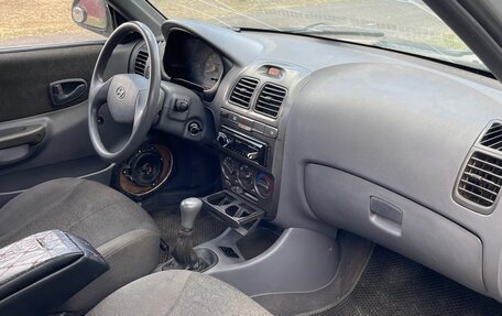 Hyundai Accent II, 2001 год, 237 000 рублей, 4 фотография