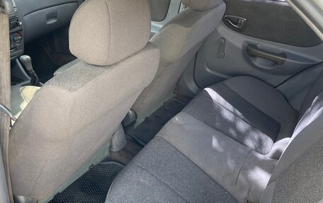 Hyundai Accent II, 2001 год, 237 000 рублей, 10 фотография